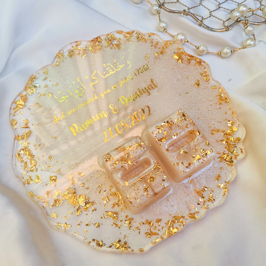Engagement Tray